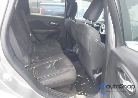 2016 Jeep Cherokee Latitude z USA, uszkodzony, nr VIN 1C4PJMCSXGW103630